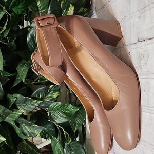 Stuart Weitzman Clara Block Heeled Leather Mousse Napa Pumps 9